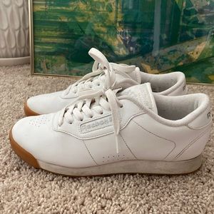 Women’s size 7.5 Princess White Reebok Tennis Shoes